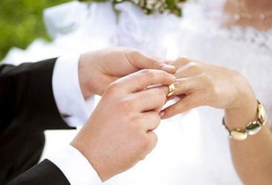 Các luật hôn nhân và gia đình