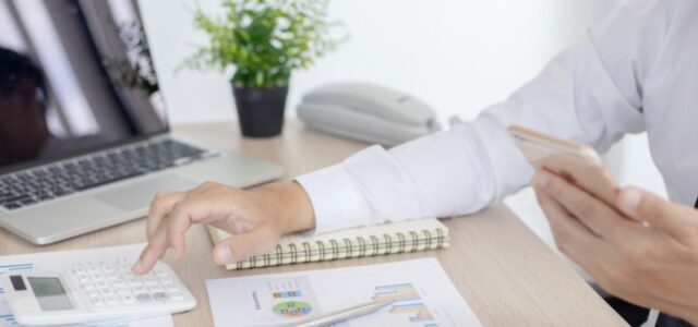 Mẫu giấy đề nghị đăng ký hộ kinh doanh có những nội dung gì?