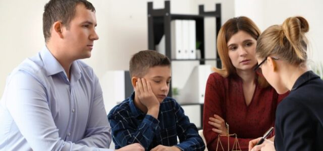 Nghĩa vụ cấp dưỡng nuôi con sau ly hôn 
